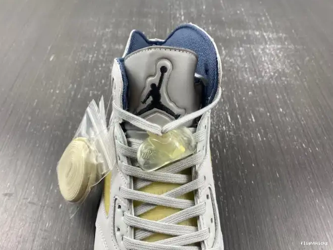 A 5 FZ5758-004 Jordan Ma Air x Maniere WMNS 0609